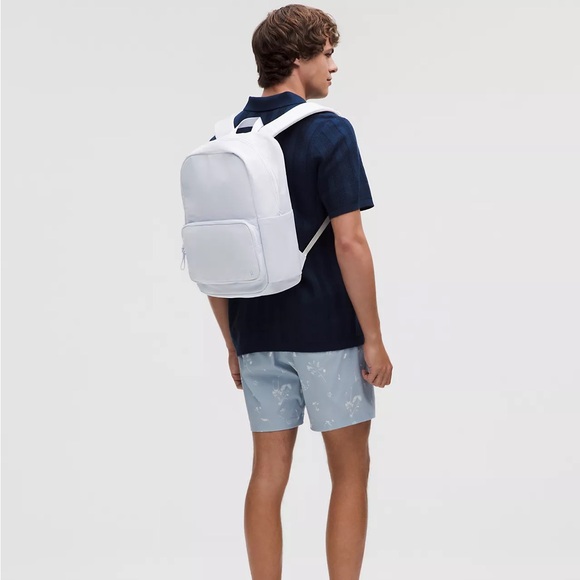 Lululemon Everywhere Backpack 22L- Starch Blue/Sheer Oak - Picture 1 of 6